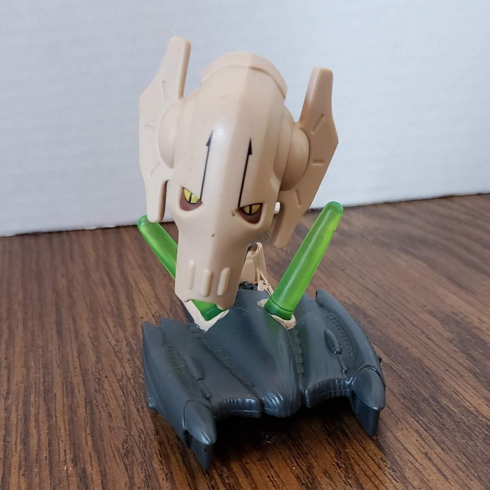 Star Wars Clone 2008 McDonalds Happy Meal General Grievous Bobble Head